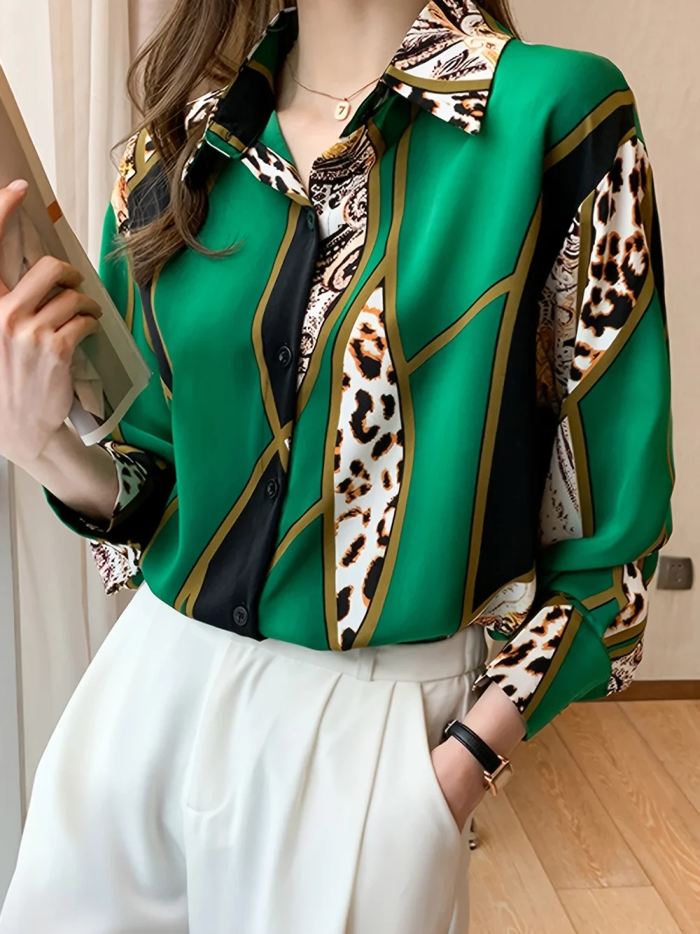 Áo sơ mi họa tiết da báo French Chic Color-Block dành cho nữ - Áo cánh dài tay tương phản màu đen và vàng mù tạt, áo cổ rộng 100% polyester cho trang phục thường ngày và trang trọng mùa xuân/thu, áo sơ mi họa tiết da báo - Hình ảnh 6